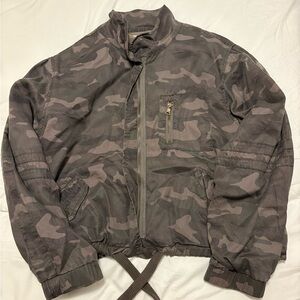 Women’s Camouflage Jacket